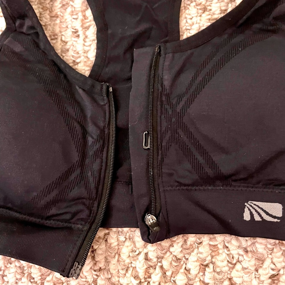 Sports bra - Picture 2 of 4